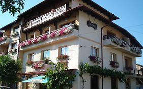 Pri Ani Guest House